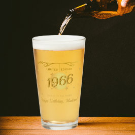 Nacido en 1966 en la fiesta de los 60 años de la f