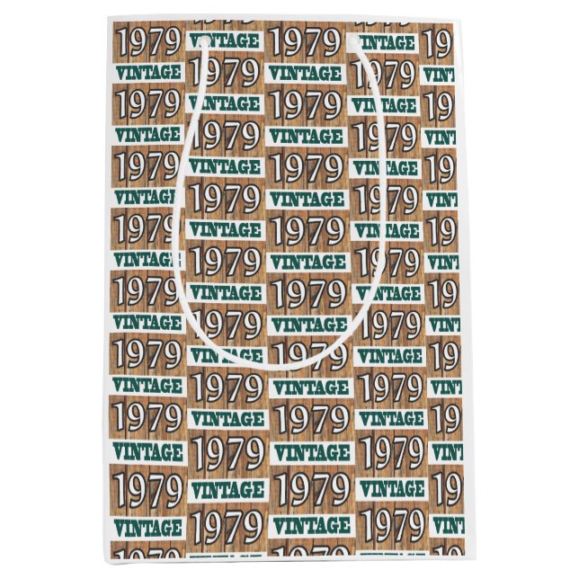 Nacido en 1979 con una bolsa de regalo (Anverso)