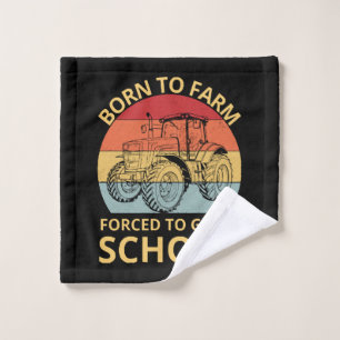 nacido para cultivar forzado a ir a la escuela