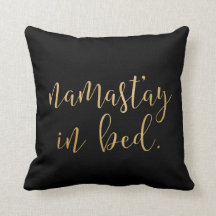Namastay en cama - oro y negro - almohada