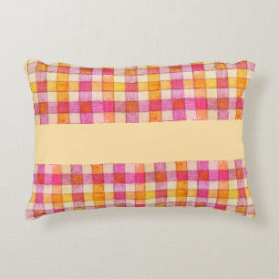 Naranja rosa y almohada de acento de gingham crema