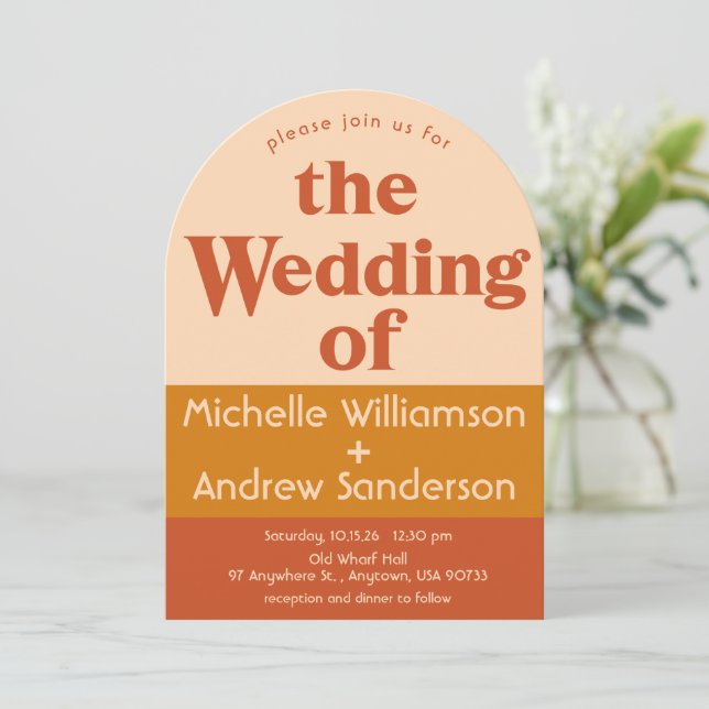 Naranja Terracota Invitación moderna con arco retr (Anverso de pie)
