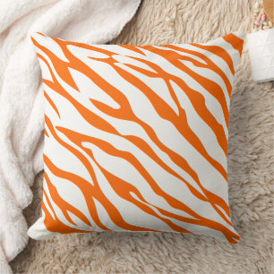 Naranja y almohada de diseño de cebra blanquecina