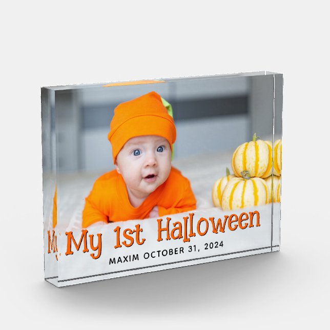 Naranja y negro mi primera foto de Halloween (Izquierda)