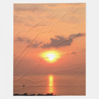 Navegación al atardecer en la manta de la flota en