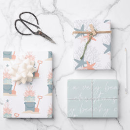 Navidades costeros de la costa envolviendo hojas d