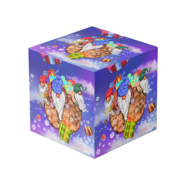 Navidades Cubo Gnomes Volando Regalos (Angulo Anverso)