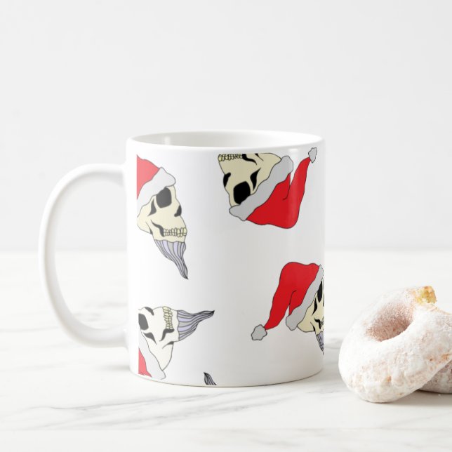 Navidades de la Copa Santa Skulls Eggnog Mug (Con donut)