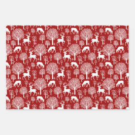 Navidades de renos rojos envueltos con papel