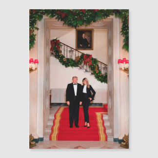 Navidades detienen al presidente Donald Trump y Me
