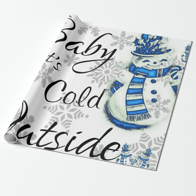 Navidades envolviendo papel bebé hace frío afuera (Desenrollado)
