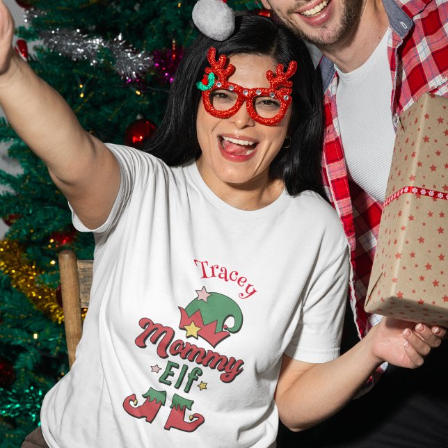 Navidades Mamá Elf personalizó la camiseta de una  (Christmas Mommy Elf customized lady's t-shirt)