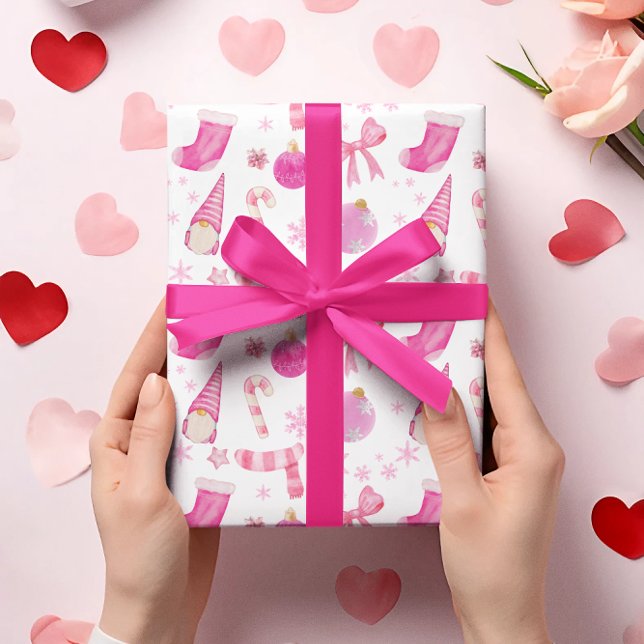 Navidades rosados doblan y envuelven papel con cop (Subido por el creador)
