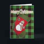 Navidades Snowman reaccionando plantilla de juego<br><div class="desc">Esta portada de tarjetas de Navidades dulces muestra una fotografía de un caldo rojo y verde casero con un adorable muñeco de nieve vestido con una bufanda de yeso de temporada y un gorra sobre una manta de búfalo verde. Personalice el saludo interno, quite el texto o haga clic en...</div>