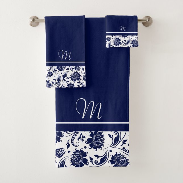Navy-blue and white vintage damasks monogram bath  (In situ)