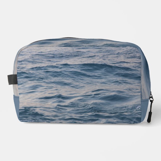 Neceser Agua de mar en primer plano  (Anverso)