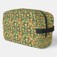 Barco de vela con escarlata patrón acuático