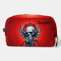 Calavera impresionante y realista con alas