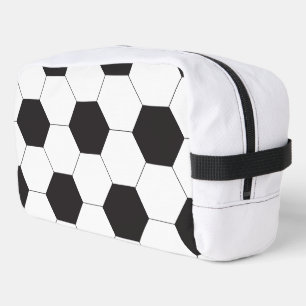 Neceser Deporte y fanático del fútbol vuelven a la escuela