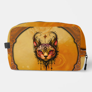 Neceser Elegancia ornamental: Un retrato de un gato