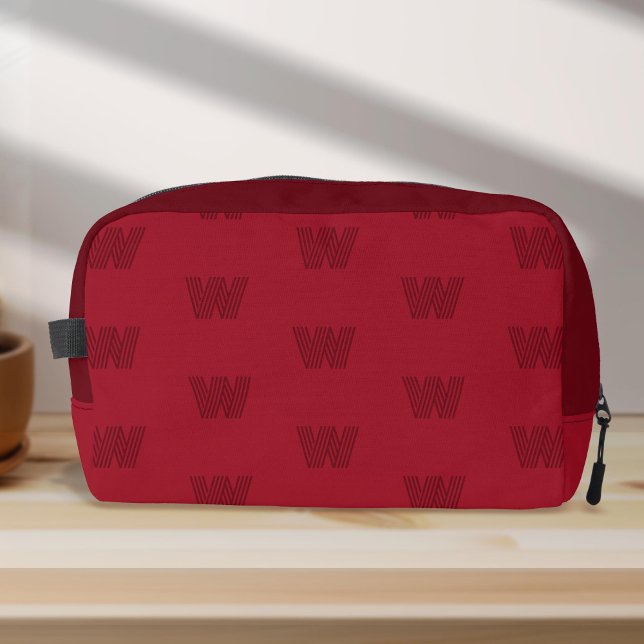 Neceser Monograma de moda, simple rojo moderno monogramado (Red monogram, women's dopp kit bag.)