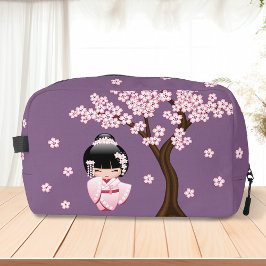 Neceser Muñeca Kokeshi de Kimono Rosa sobre Fondo Púrpura