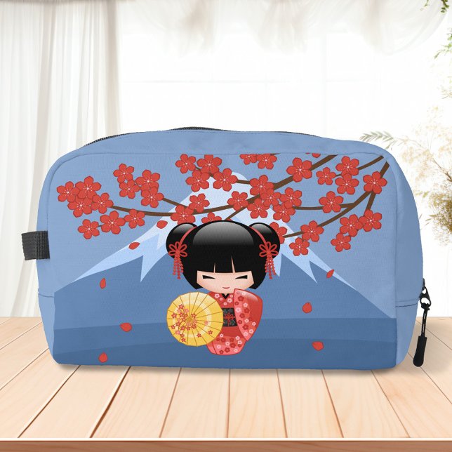 Neceser Muñeca roja Sakura Kokeshi - Chica cute Geisha (Subido por el creador)
