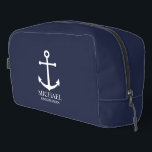 Neceser Nautical Navy Blue Anchor Personalizado Groomsmen<br><div class="desc">Nautical Personalized Groomsmen Gift Este diseño presenta ancla blanca y el nombre personalizado del groomsman con título en blanco clásico estilo de letra serif sobre fondo azul marino. También perfecto para el mejor hombre, padre de la novia y más.</div>