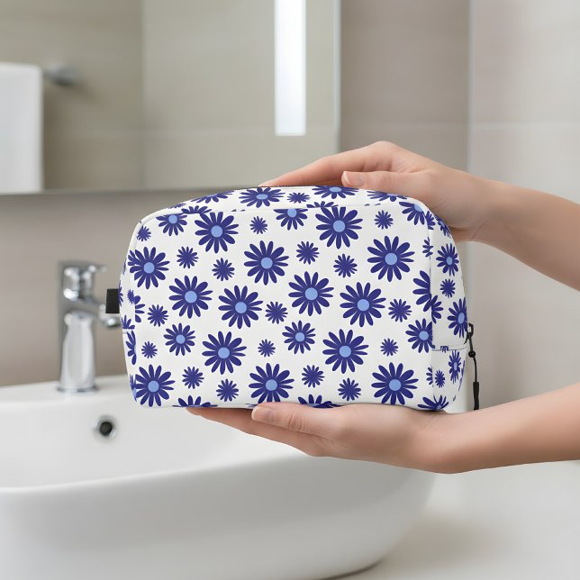Neceser Patrón de margarita azul (blue daisy pattern dopp kit)