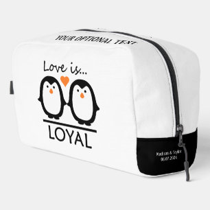 Neceser Penguin Love nombres de costumbre y fecha