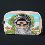 Neceser Retrato de luchador por la libertad en Palestina<br><div class="desc">Combatiente por la libertad Palestina Juventud en el fondo del país con olivo y colinas soleadas - Logo de la Ronda del ilustracion del vector original aislado en blanco,  diseño Derechos de autor Arte azul El ChameleonArt</div>