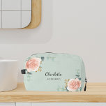 Neceser Rosa dorada floral salvia verde dama de honor<br><div class="desc">Un fondo verde sabio. Decorada con rosas de oro rosa de color acuático,  vegetación eucalipto y estribillos dorados. Personalice y agregue el nombre de su dama de honor.</div>
