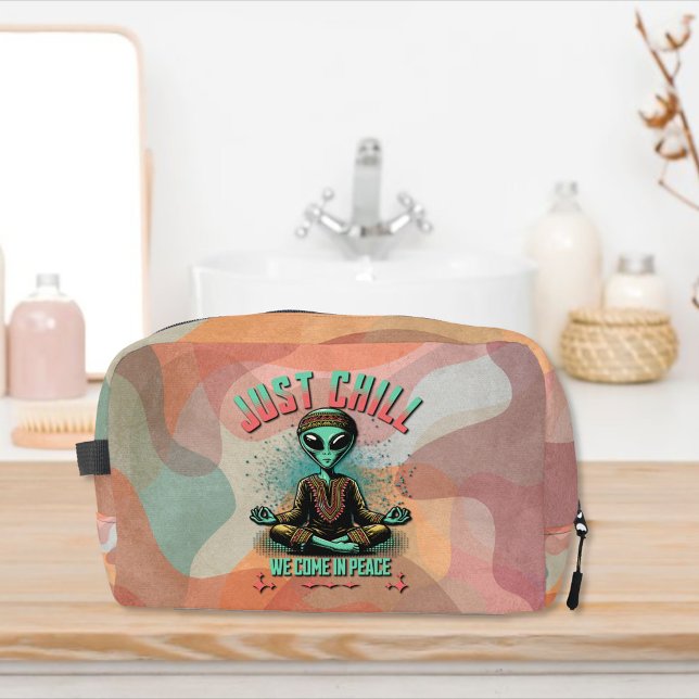 Neceser Sólo Chill, venimos en paz (Subido por el creador)