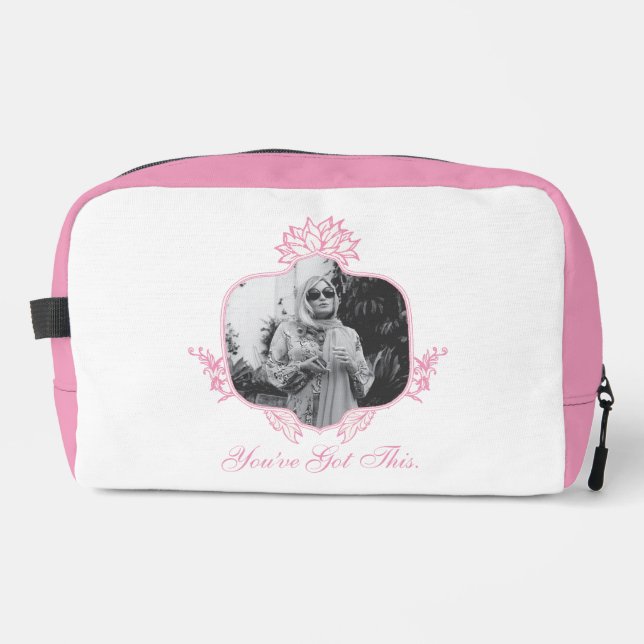 Neceser Tienes esto - El Lotus blanco (Anverso)