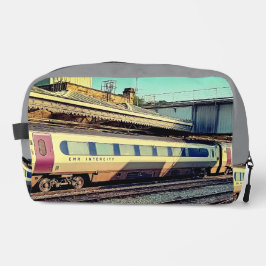 Neceser Tren de Beige y Maroon