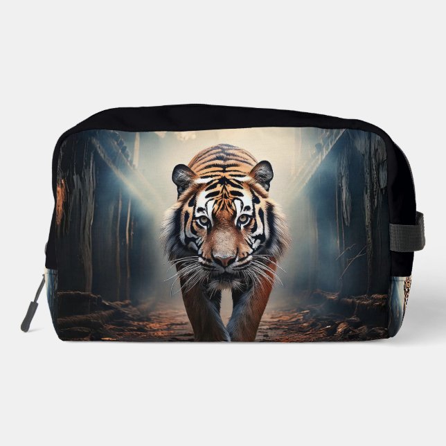 Neceser Viejo tigre negro y naranja en un bosque surrealis (Reverso )