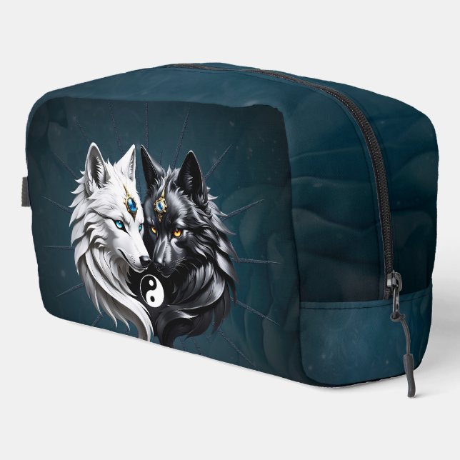 Neceser Yin Yang Wolves. (Esquina derecha)