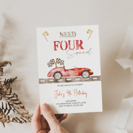 Necesita cuatro invitaciones de cumpleaños para ca