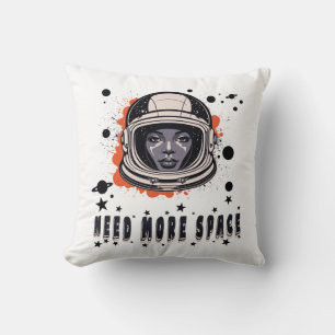 Necesito Más Espacio – Almohada de Astronauta