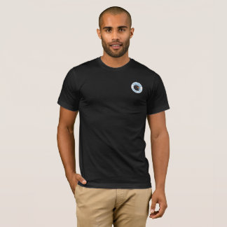 Negro básico de la camiseta de los hombres de los