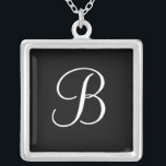 Negro pendiente elegante de los collares del<br><div class="desc">Collares elegantes del colgante del monograma. "Personalizar selecto él" para cambiar la letra,  el color,  el color de fondo y la fuente para personalizar su collar pendiente,  incluyendo el adición del texto adicional. Hace un regalo perfecto.</div>