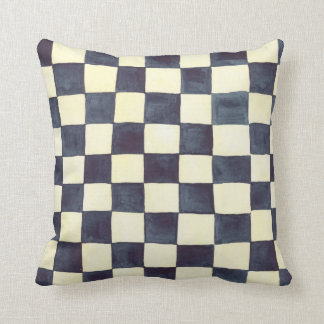 Negro y almohada del control de la crema