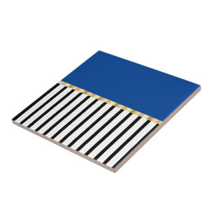 Negro Y Blanco Con Un Pop De Azulejos De Cerámica 