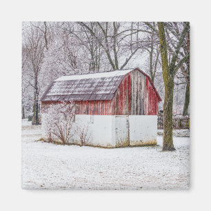 Nieve en el imán Red Barn