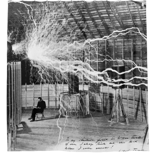 Nikola Tesla en su cortina de ducha del (Anverso)