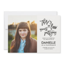 Ninguna Ley Contra La Invitación A La Graduación P