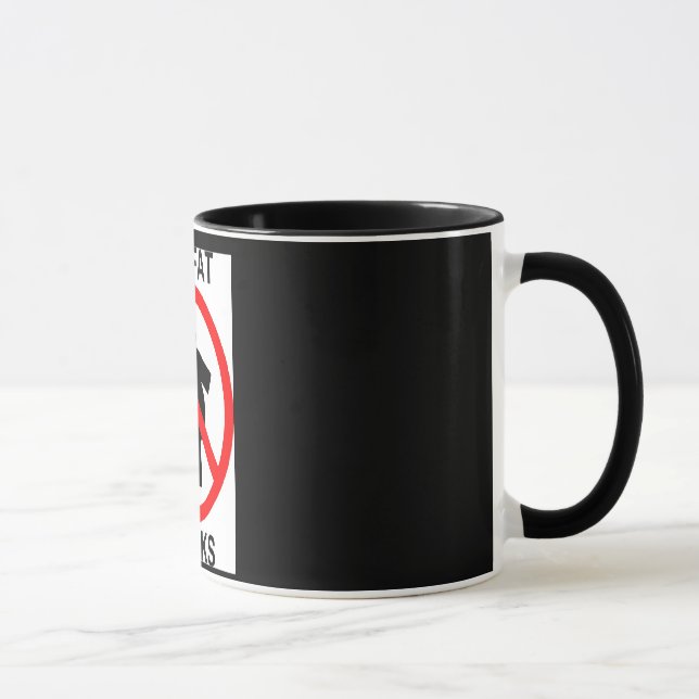 Ninguna taza gorda del polluelo (Derecha)