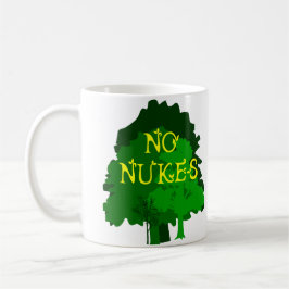 Ningunas armas nucleares con la taza de café verde