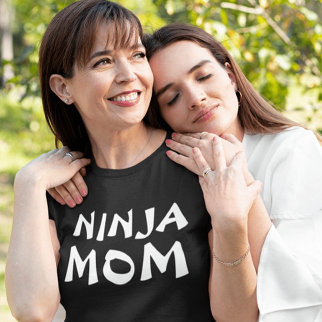 NINJA MOM Camisetas divertidas (Subido por el creador)