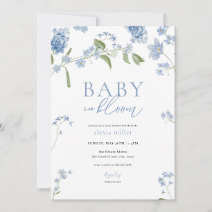 Niño azul en una invitación de Baby Shower en flor